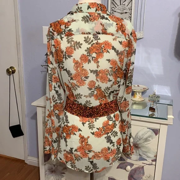 Given as GiftbSemi Sheer Shirt Tail Blouse - Picture 6 of 7